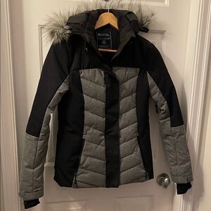 Alpine Design Black and Grey Ski Jacket with Faux Fur Hood